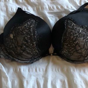 Victoria secret plunge 34D